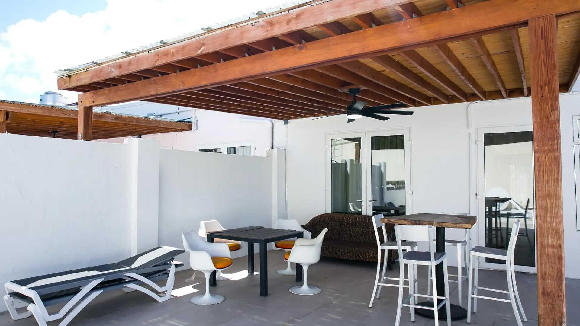 N1 Condos San Juan 0*,  Portoriko